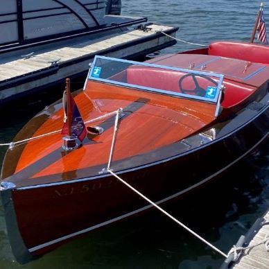 Chris-Craft Runabount